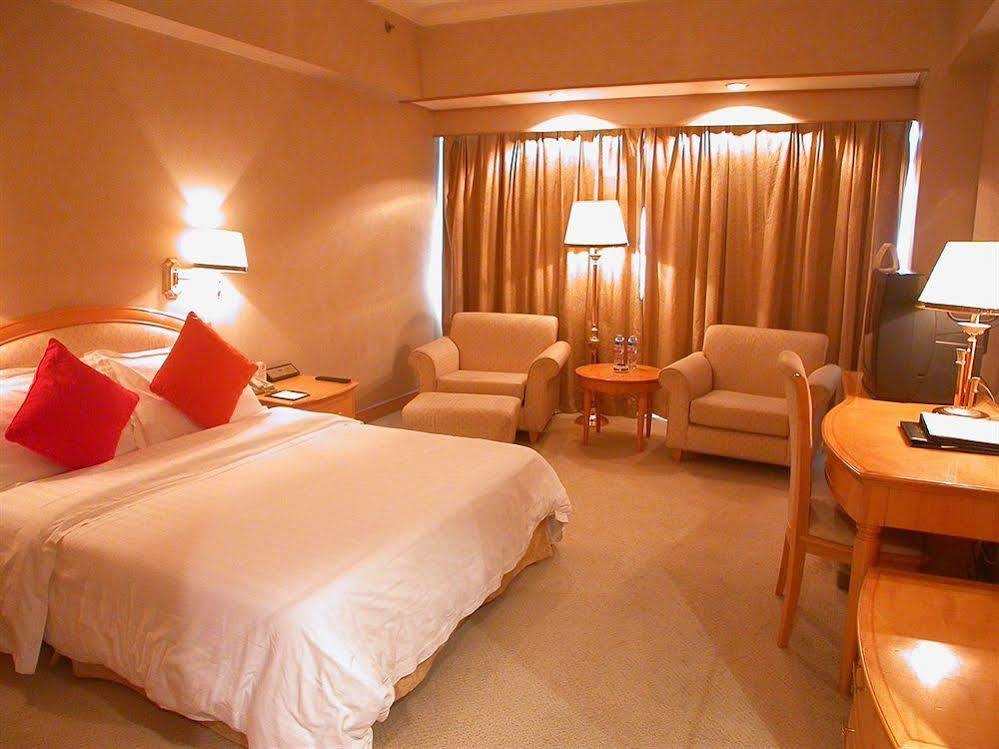 Gangrun Hotel Guangzhou Beijing Road Branch Buitenkant foto