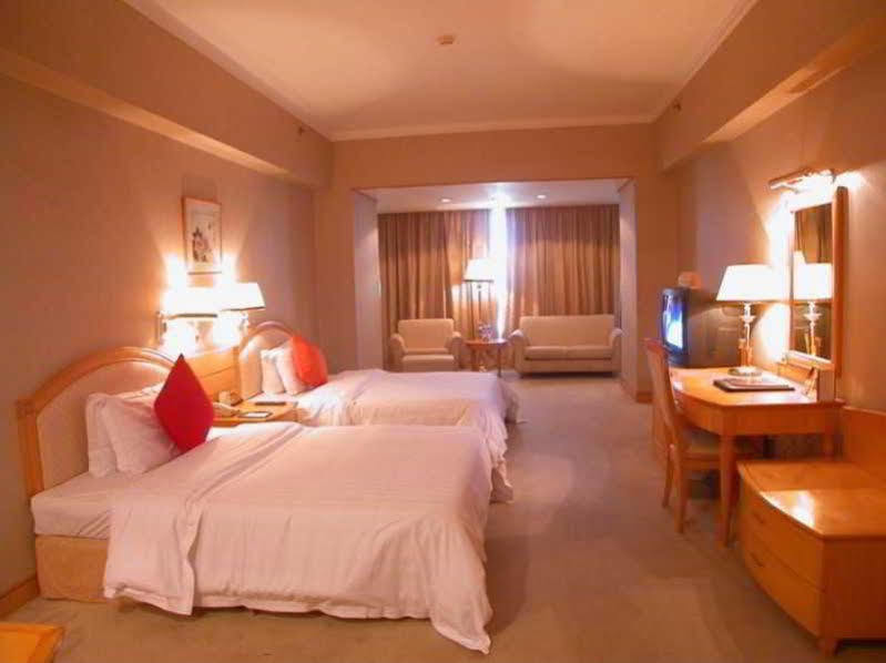 Gangrun Hotel Guangzhou Beijing Road Branch Buitenkant foto